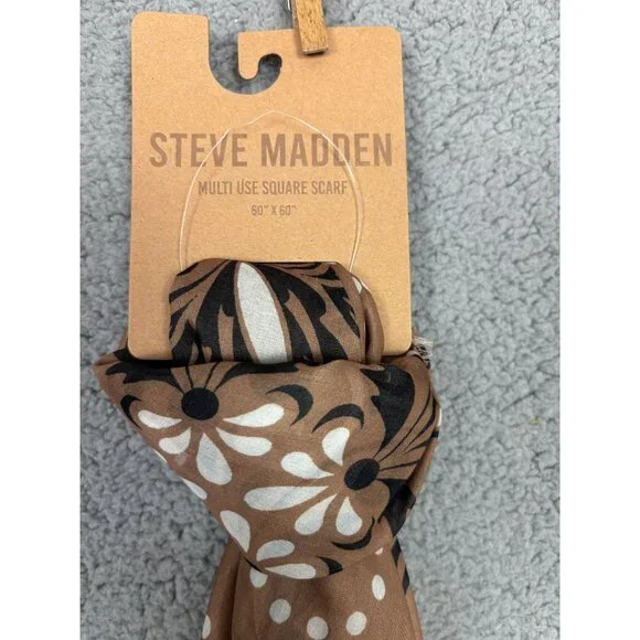 Steve Madden Women's Oversized Multifunctional Paisley Scarf Brown One Size NWTs - Picture 3 of 7